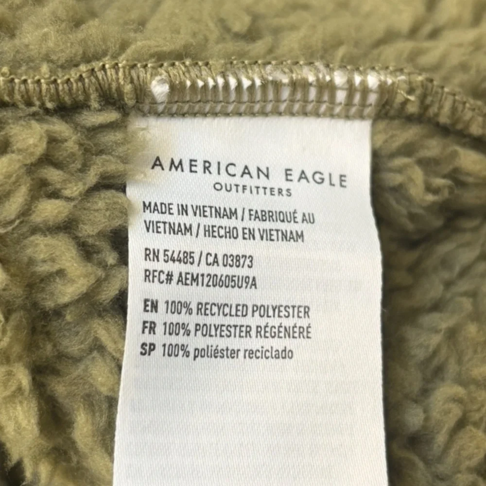 American Eagle Teddy Fleece Sherpa Zip Up Jacket in Olive Green, “huggable” 🖤 M - Picture 6 of 9